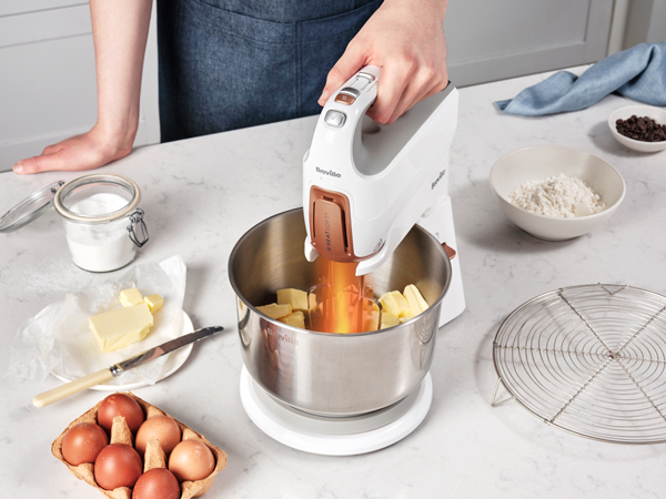 breville hand mixer with heatsoft technology