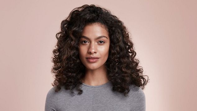 Definierte Locken und Wellen