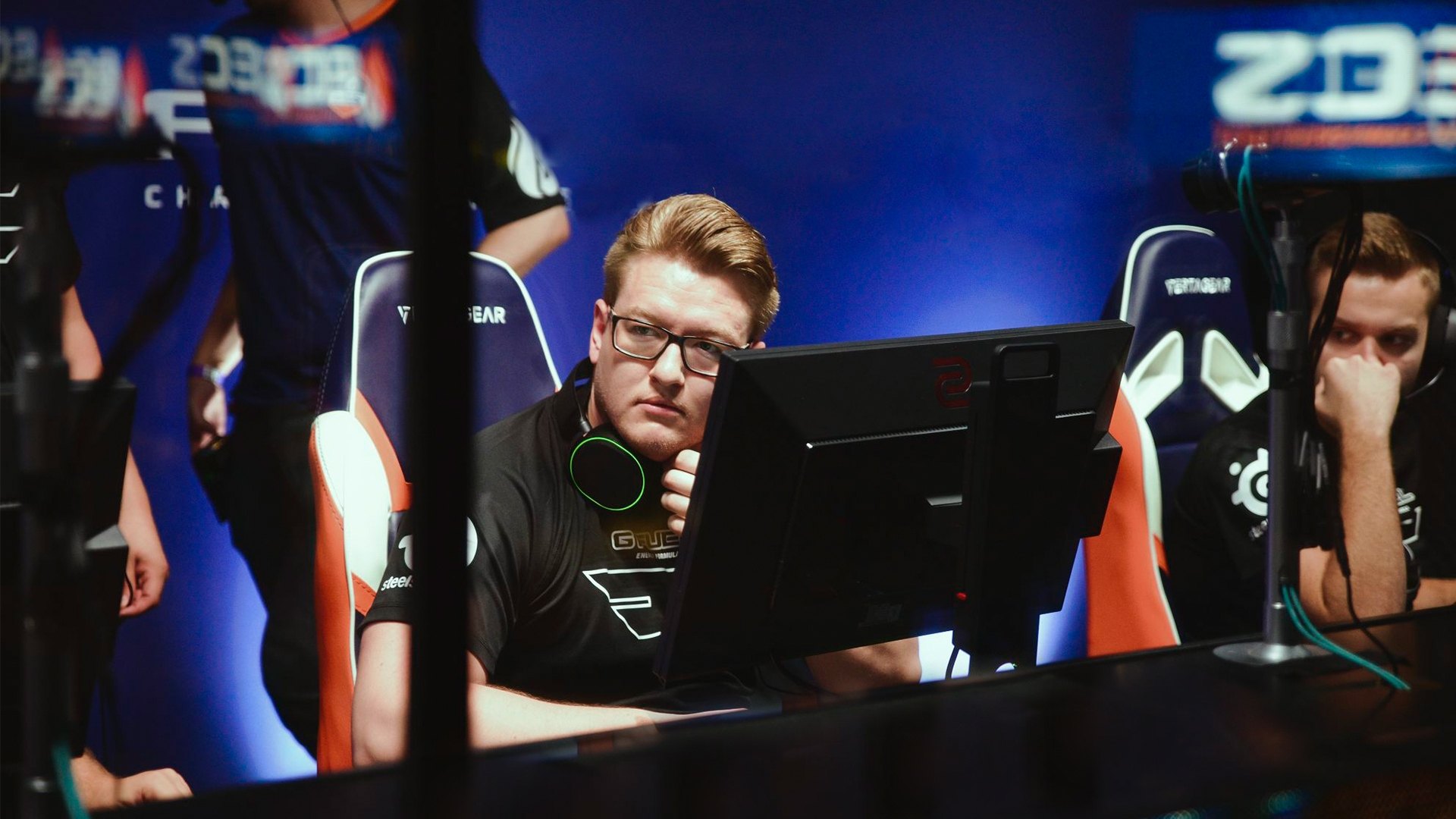 steelseries arctis 5 currys